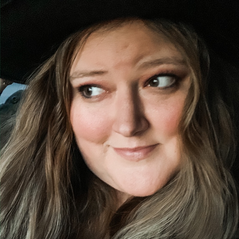 Meet your Posher, Beth
